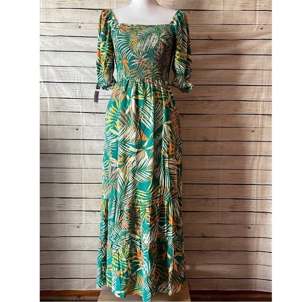 BETSEY JOHNSON Smocked Maxi Dress in Green Tropical Leaf Print Size X-Small - Picture 2 of 16